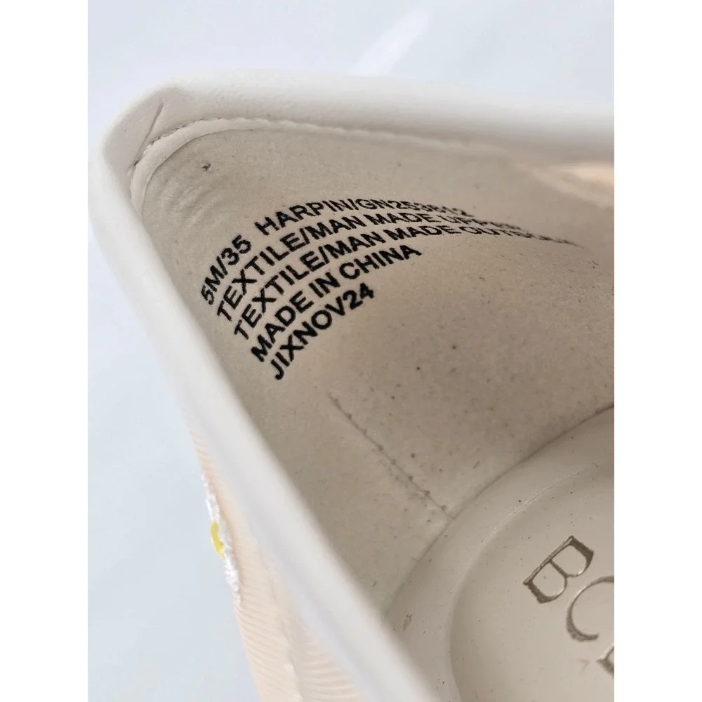 BCBGeneration Harpin Mary Jane Flats Womens Size 5 White Daisy Mesh - NEW